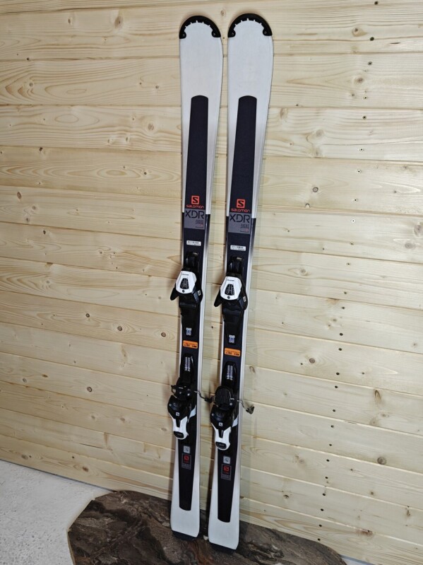 LYŽE SALOMON XDR FOCUS 150CM
